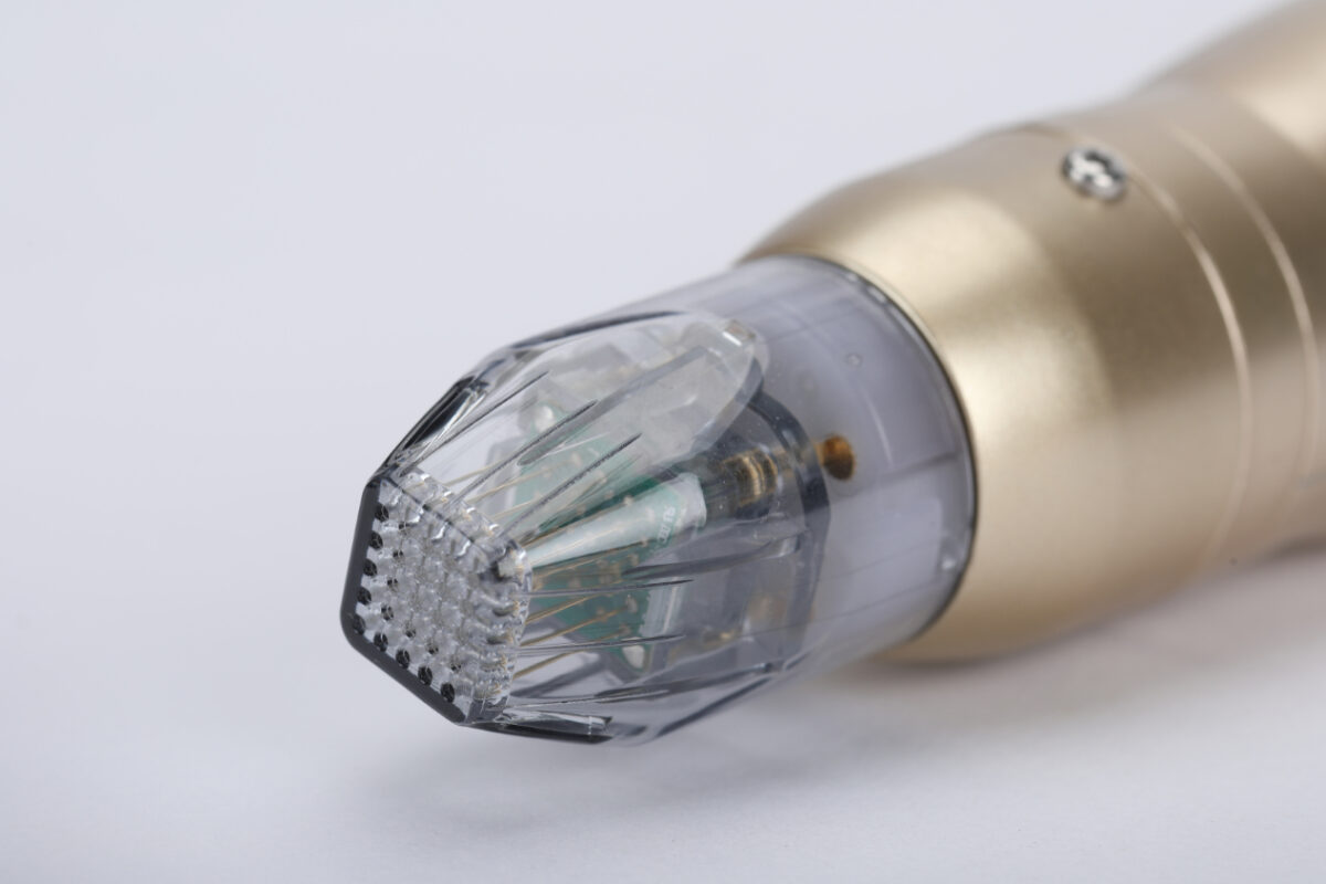 えい マイクロニードルチップ6個＋導入機1台 えい マイクロニードルチップ6